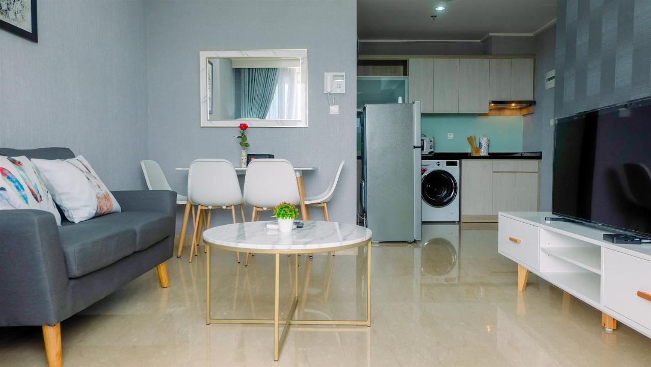 Classy 2br At Menteng Park With View By Travelio Jakarta
